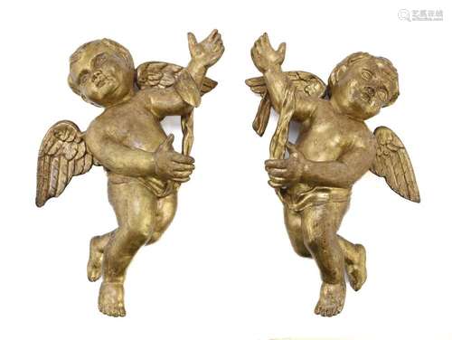 PAIR OF CHERUBS IN GILTWOOD, 18th CENTURY