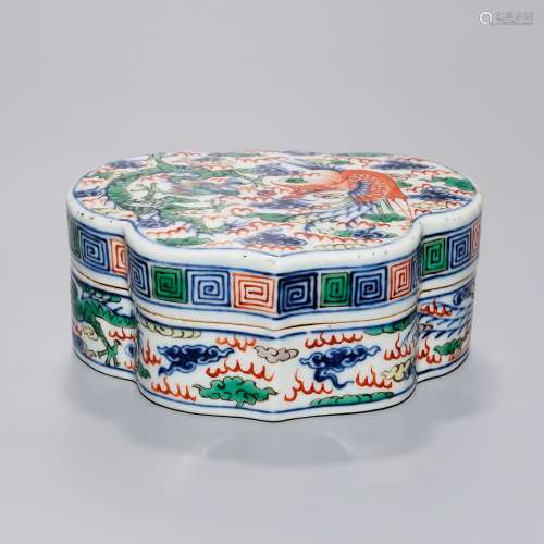 19 世紀 五彩龍鳳紋如意盒