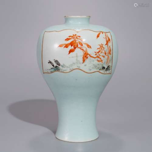 19 世紀 天藍釉粉彩軋道開光花鳥紋梅瓶