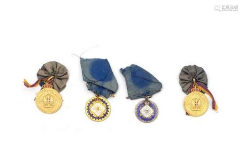 Lot consisting of four RACI medals in metal and enamels