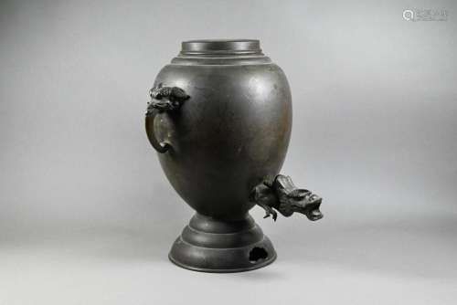 A Japanese bronze samovar, Meiji period