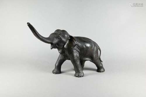 Japanese bronze elephant signed Seiya, Meiji period