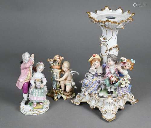 A small Meissen porcelain group