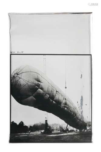 Christo (1935-2020), "5600 Cubic Meter Package", s...