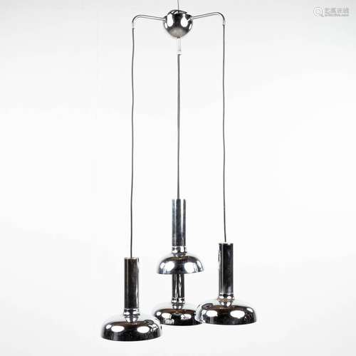 A vintage pendant light/lamp with 4 lightpoints. (H: 107 cm)