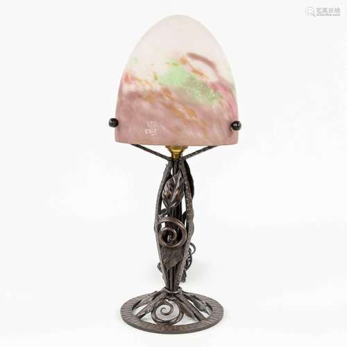 Muller Frères Luneville, a table lamp with pate de verre sha...