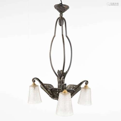 Muller Frères Luneville, a chandelier with satin glass lamp ...