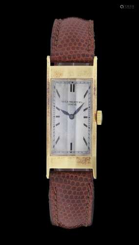 Patek Philippe, montre rectangulaire mécanique<br />
Cadran ...