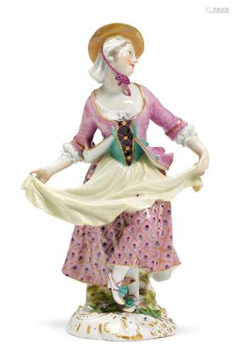 FIGURE D'UNE DAME DANSEUSEMeissen, vers 1745-50.Au pas de da...