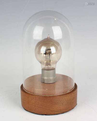 A Marconi valve light bulb