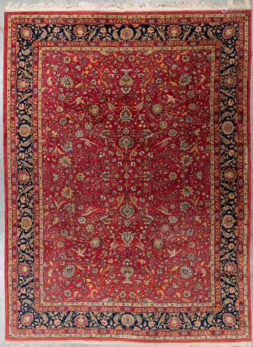 An Oriental hand-made carpet, Sarough. (L: 400 x W: 300 cm)
