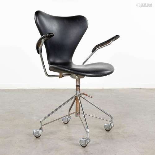 Arne JACOBSEN (1902-1971) 'Desk Chair' For Frits Hansen. (L:...