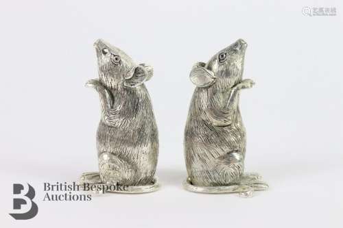 Pair of silver-plated mice condiments