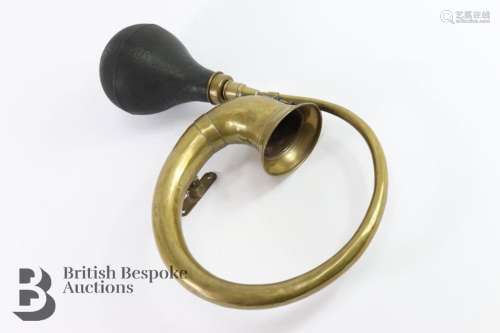 Antique brass classic car horn