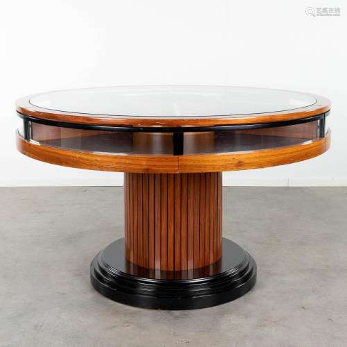 A mid-century round display cabinet, on a stand. (H: 97 x D:...