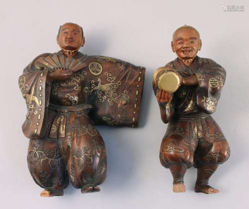 Japon, époque Meiji (1868-1912).  Deux musiciens   en bois à...