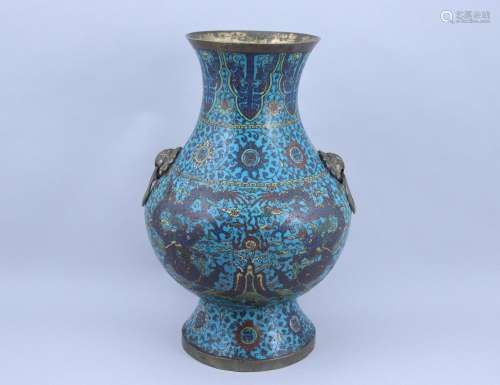 Chine, fiin d'époque Ming (1368-1644), XVIIe siècle. Vase de...