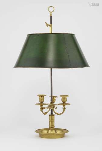 Lampe bouillotte à trois feux de style néoclassique France, ...