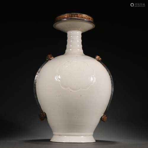 Ding Kiln Carved Designs Gilt Silver and Gold Vase