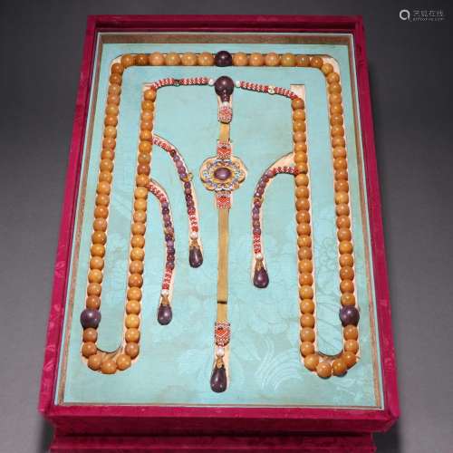 Chinese Qing Dynasty  Field-yellowstone Court Beads