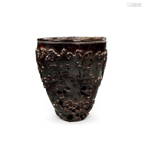 清中期 椰壳雕八仙人物杯