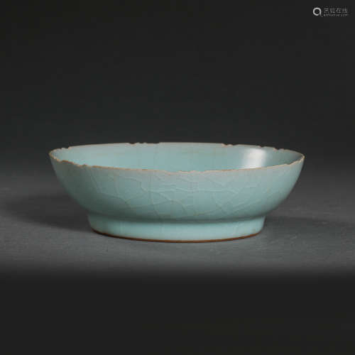 LONGQUAN WARE IN THE SOUTHERN SONG DYNASTY, CHINA