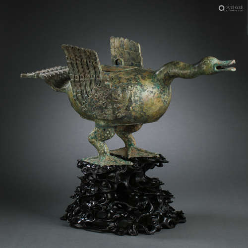 BRONZE SWAN DURING THE WAR AND HAN DYNASTIES IN CHINA