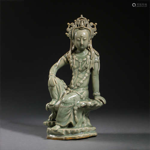 LONGQUAN WARE CELADON-GLAZED SEATED GUANYIN STATUE IN SOUTHE...