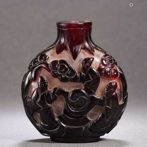 A Chinese Peking Glass Overlay Snuff Bottle