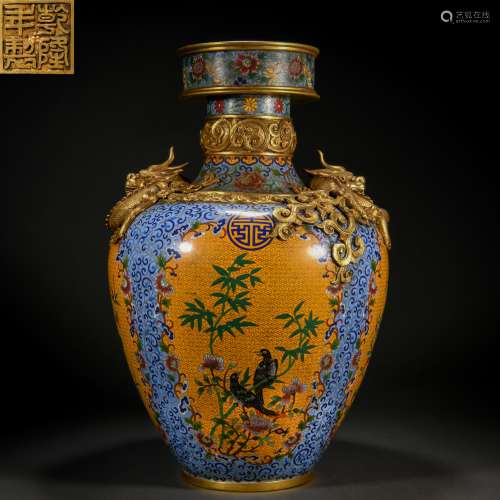 A Chinese Cloisonne Enamel Dragon Vase
