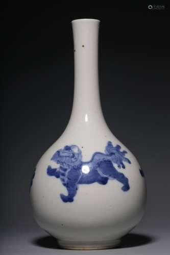 Chinese Blue and White Porcelain Vase