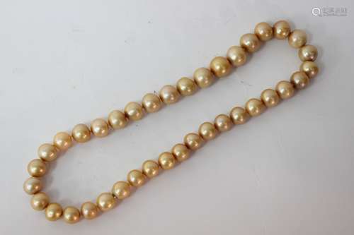 Pearl Necklace