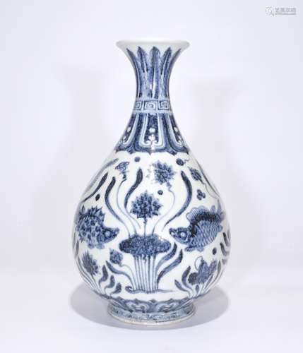 Chinese Blue and White Porcelain Vase