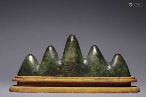 Chinese Spinach Jade Brush Holder