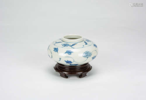 Qing - A Blue And White ‘Flowers’ Washer