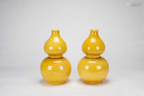 Republic - A Pair Of Yellow Glazed Gourd Vases (Da Qing Kang...