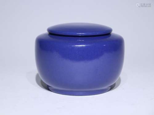 Qing Daoguang Ji blue glazed go jar