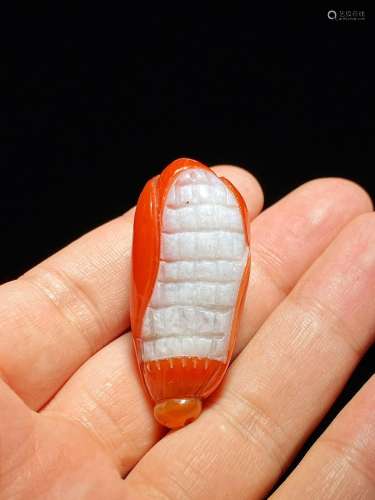 South Qing Dynasty Red Agate Carved with Gold and Jade