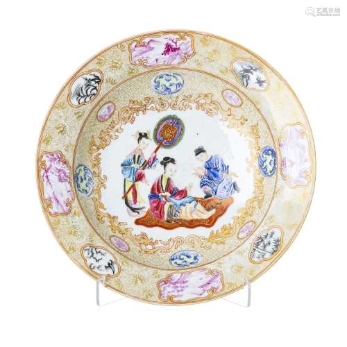 Chinese porcelain Mandarin deep plate, Qianlong
