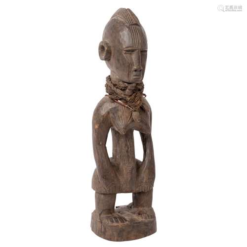 Sculpture féminine debout en bois. NIGERIA. Figure féminine ...