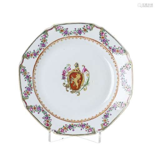 Chinese porcelain Armorial plate, Qianlong