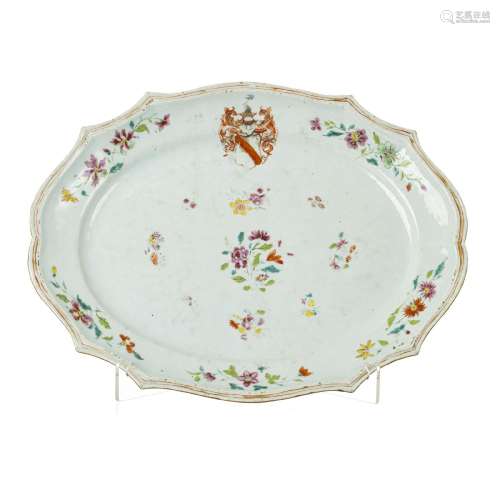 Large Chinese porcelain Armorial platter, Qianlong
