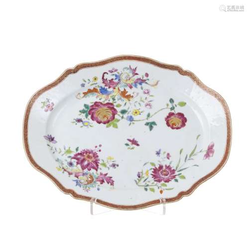 Chinese porcelain calloped platter, Qianlong
