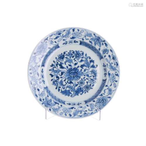 Blue Chinese porcelain peony plate, Yongzheng