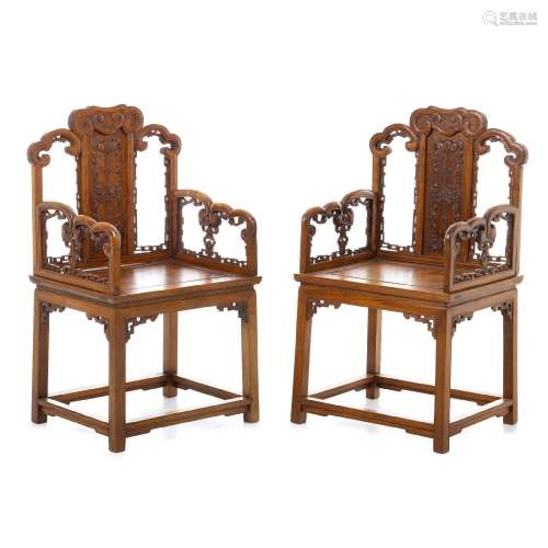 Two Chinese Huanghuali Armchairs, Minguo