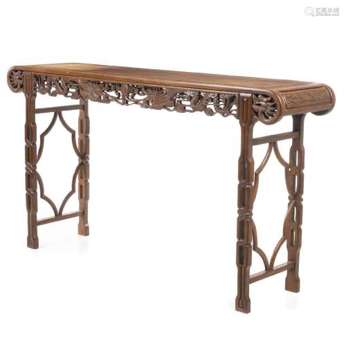 Large Chinese altar table, Minguo