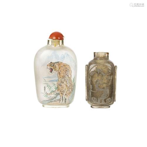 Two Chinese glass snuff bottles