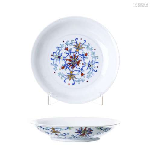 Chinese doucai lotus porcelain plate, Minguo