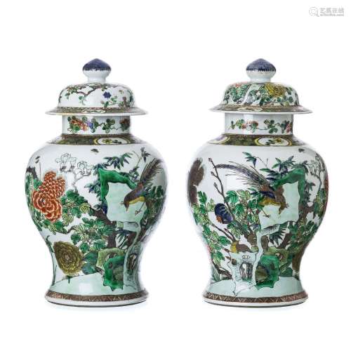 Pair of Samson porcelain 'famille verte' lidded pots