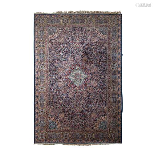 Tapis d'Orient. SHERKAT D'HAMADAN, vers 1950, 500x34...